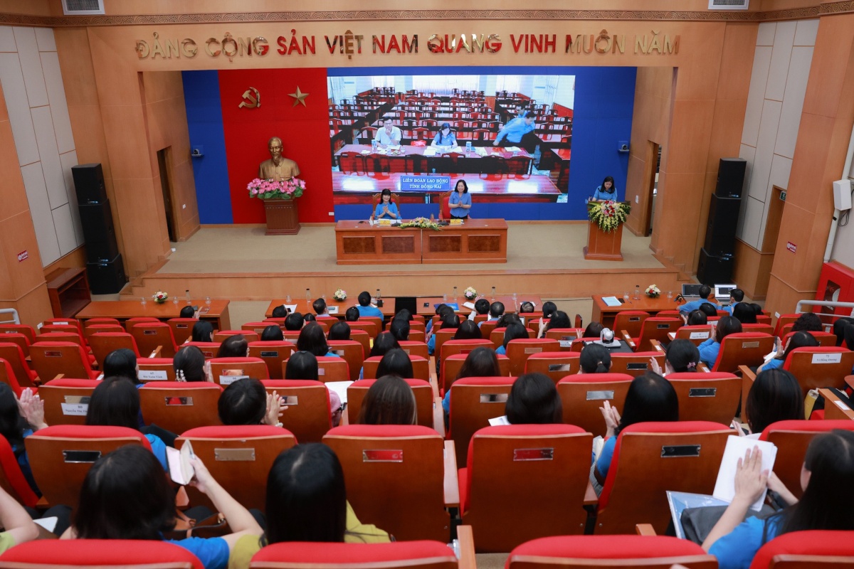 Đề xuất giải pháp nâng cao hiệu quả phong trào “Giỏi việc nước, đảm việc nhà” trong giai đoạn mới Đề xuất giải pháp nâng cao hiệu quả phong trào “Giỏi việc nước, đảm việc nhà” trong giai đoạn mới