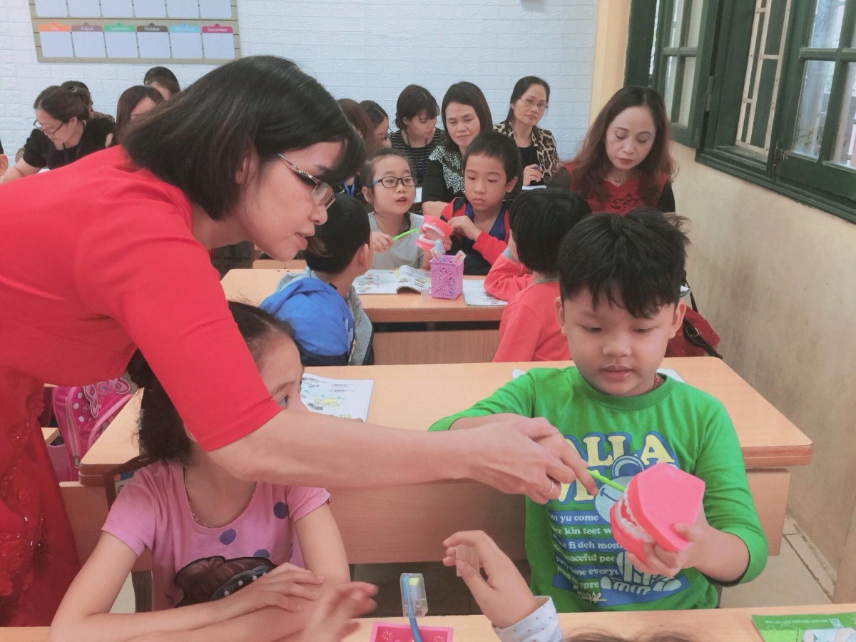 Nữ cán bộ công đoàn hết mình vì sự nghiệp giáo dục của Trường Tiểu học Tam Hiệp Nữ cán bộ công đoàn hết mình vì sự nghiệp giáo dục của Trường Tiểu học Tam Hiệp