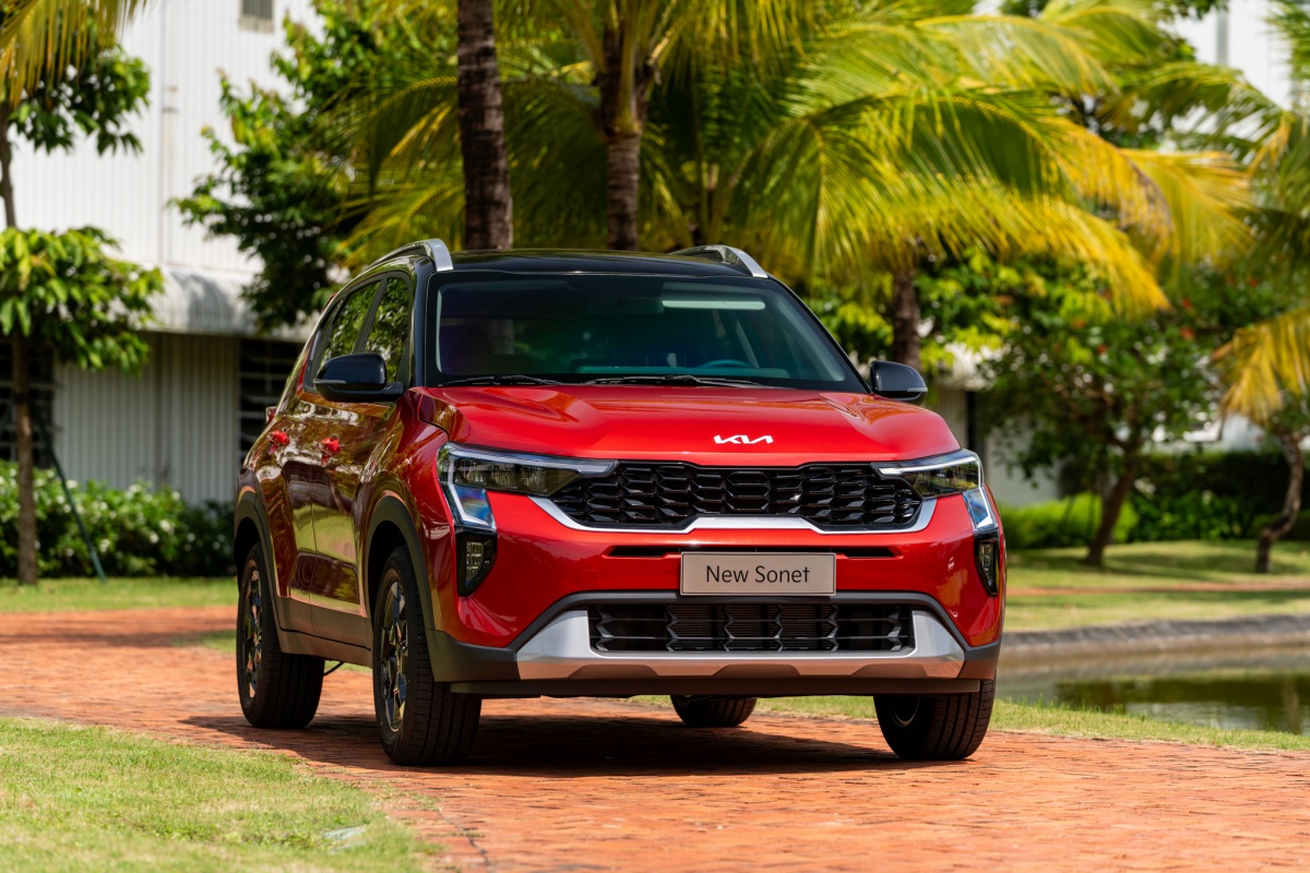 Kia New Sonet được tặng 1 năm bảo hiểm vật chất có thể quy đổi trị giá 9 triệu đồng cho tất cả các phiên bản Kia New Sonet được tặng 1 năm bảo hiểm vật chất có thể quy đổi trị giá 9 triệu đồng cho tất cả các phiên bản