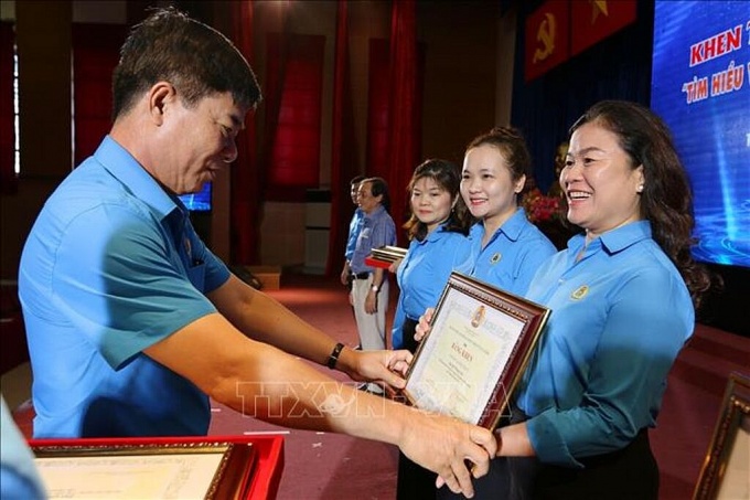 Cuộc thi trực tuyến giúp tôi nhận ra nơi làm việc là ngôi nhà thứ hai