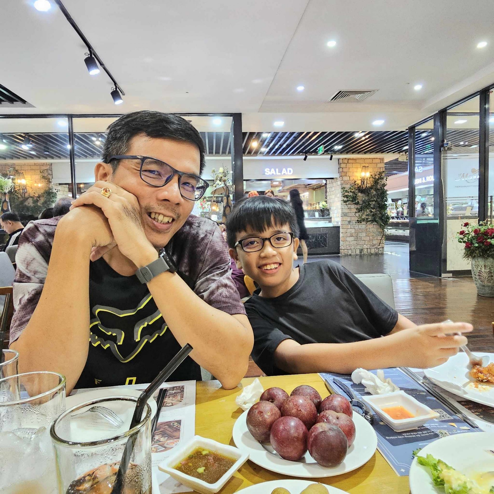 Mê offroad, cặp cha con vượt hơn 1.600 km từ Biên Hòa ra Đồng Mô xem PVOIL VOC 2024 Mê offroad, cặp cha con vượt hơn 1.600 km từ Biên Hòa ra Đồng Mô xem PVOIL VOC 2024