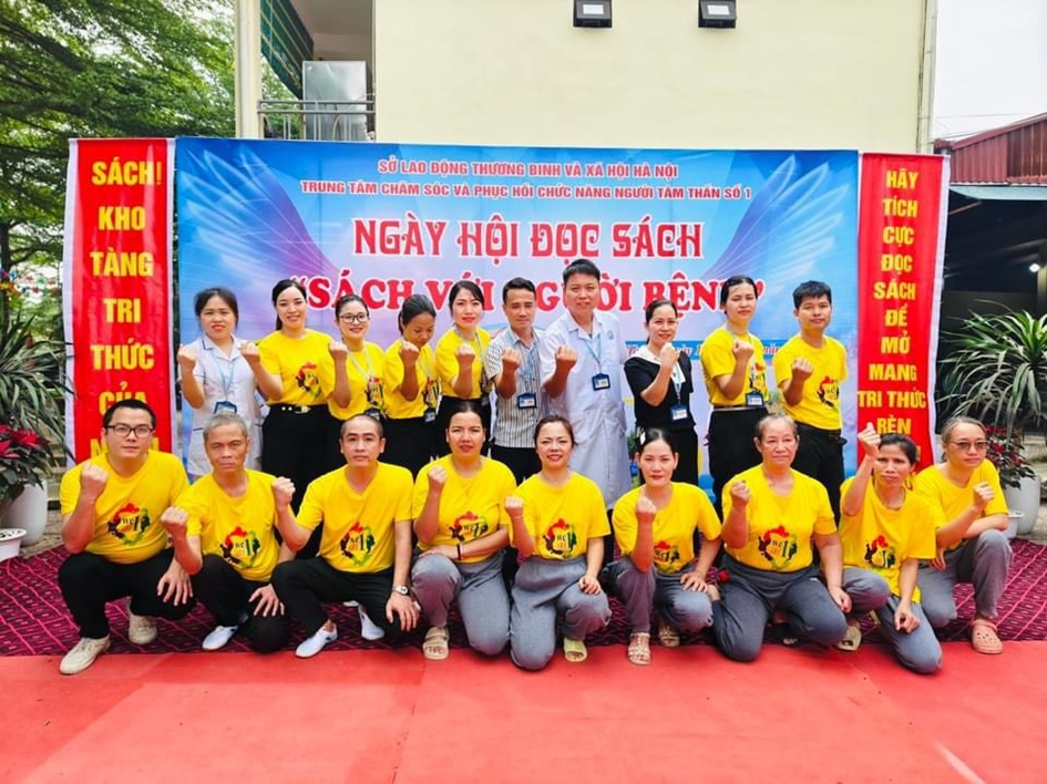 Chị Trương Thị Ngọc Ánh - người cán bộ hết lòng phục vụ bệnh nhân