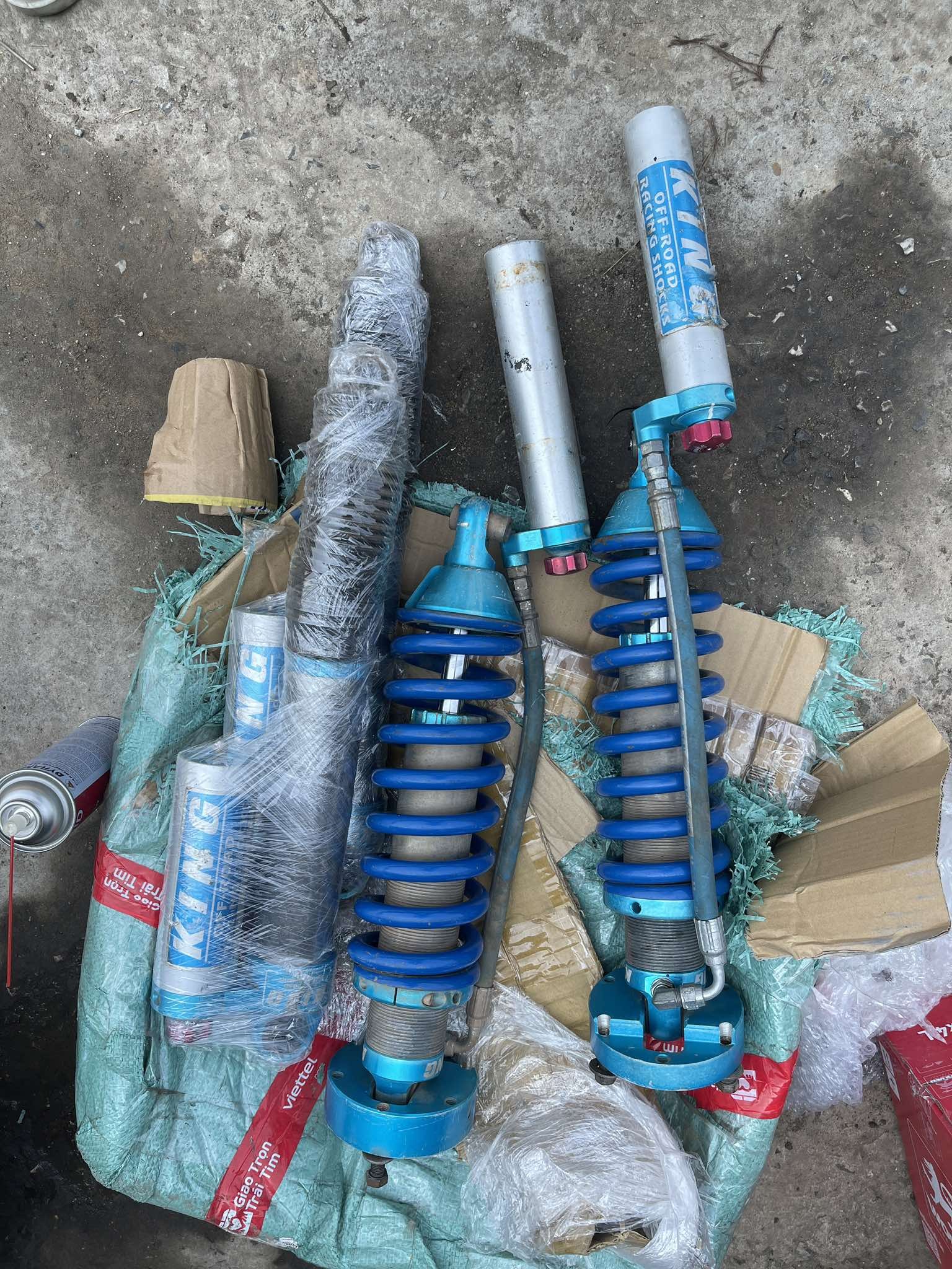 Đột nhập xưởng độ xe chuyên nghiệp, hành trình phía sau màn đua nảy lửa Đột nhập xưởng độ xe chuyên nghiệp, hành trình phía sau màn đua nảy lửa