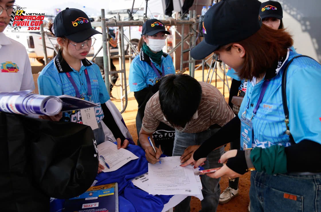 Ngày thi đấu đầu tiên PVOIL VOC 2024, các tay đua cần lưu ý điều gì để không bị mất điểm Ngày thi đấu đầu tiên PVOIL VOC 2024, các tay đua cần lưu ý điều gì để không bị mất điểm