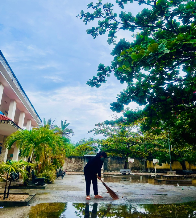 Công đoàn Trường Tiểu học Cam Hòa thấu hiểu, chia sẻ với người lao động khó khăn