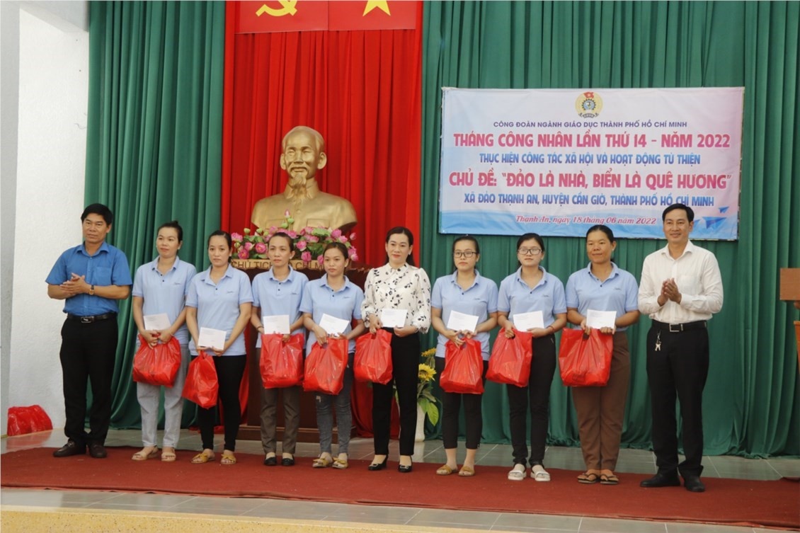 Niềm vui từ những “Mái ấm Công đoàn” ở thành phố Hồ Chí Minh Niềm vui từ những “Mái ấm Công đoàn” ở thành phố Hồ Chí Minh