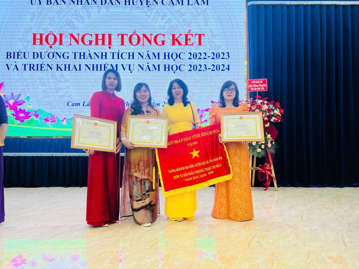 “Công đoàn như chiếc phao cứu sinh của cuộc đời tôi” abc abc