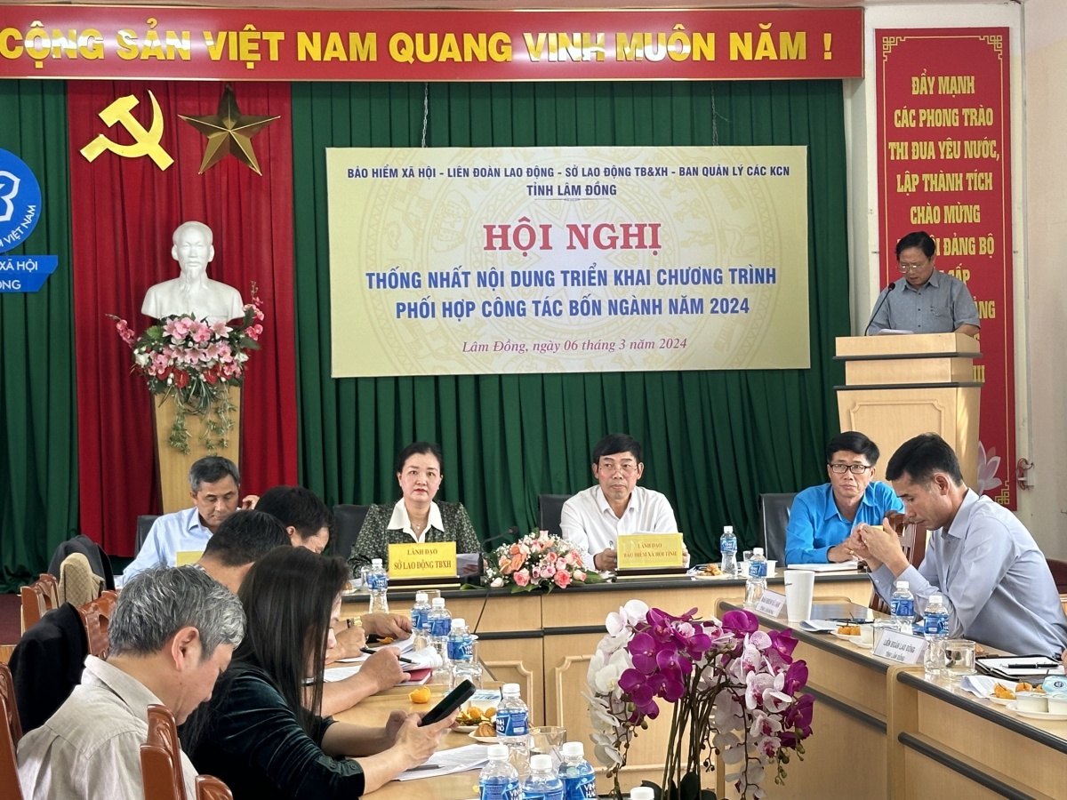 Những điều cần biết về đối thoại tại nơi làm việc theo pháp luật lao động