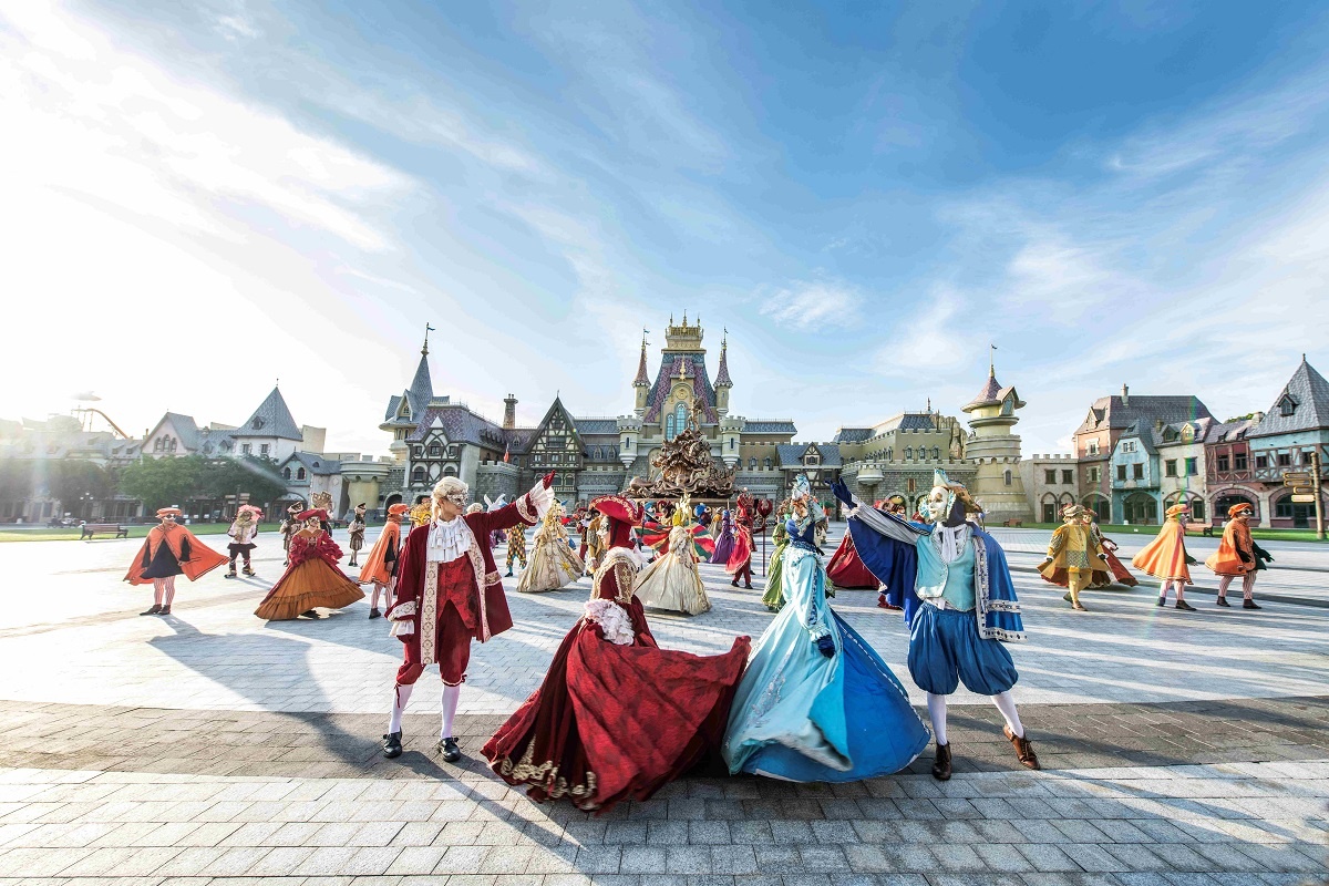 Vinpearl thể hiện những bước tăng tốc mạnh mẽ khi liên tiếp mở rộng thị trường, xúc tiến sâu rộng ra khắp toàn cầu. 