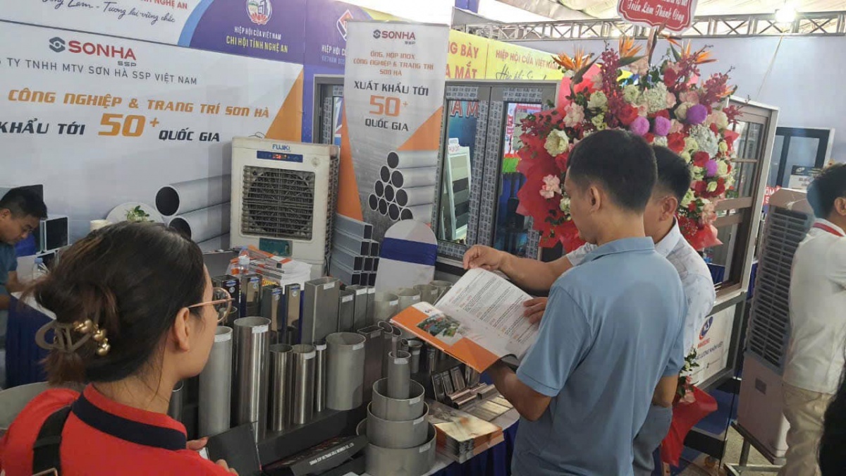 Sơn Hà SSP Việt Nam tuyển nhiều công nhân và kỹ sư: thu nhập hấp dẫn, phúc lợi vượt trội