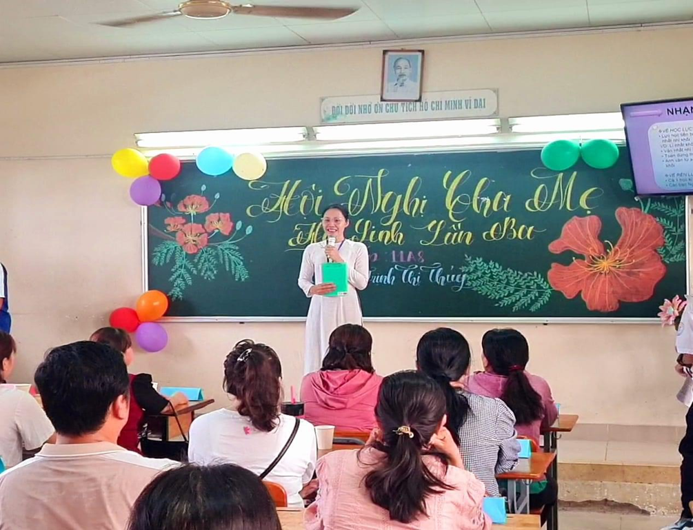 Cô giáo mắc bệnh nan y truyền cảm hứng sống tích cực, lạc quan cho đồng nghiệp