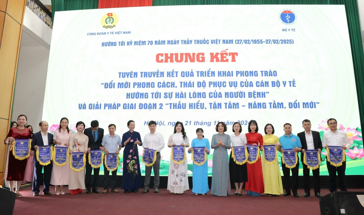 Trên 90% người bệnh, người nhà hài lòng: Thành quả từ sự đồng lòng của cán bộ, viên chức ngành Y