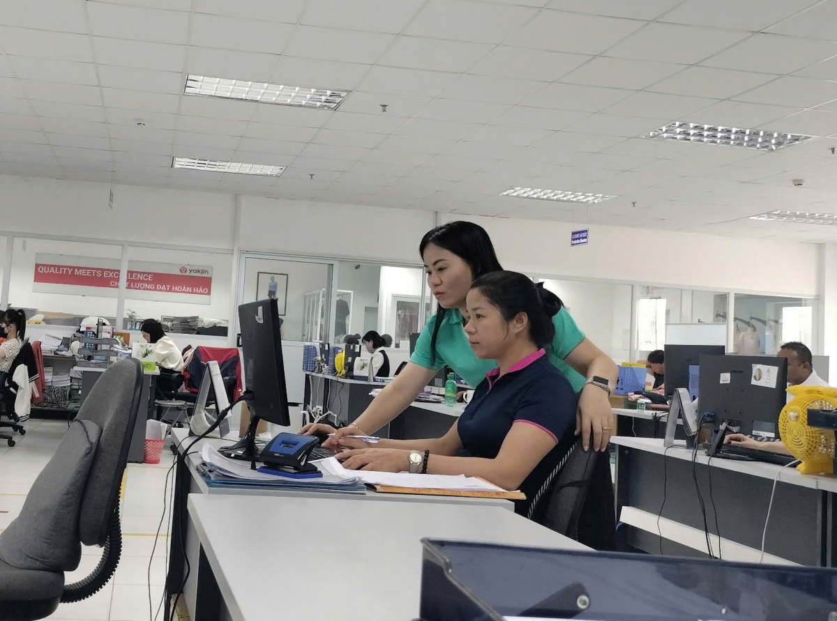 20 năm thực hiện mong ước vào Đảng của nữ công nhân 20 năm thực hiện mong ước vào Đảng của nữ công nhân