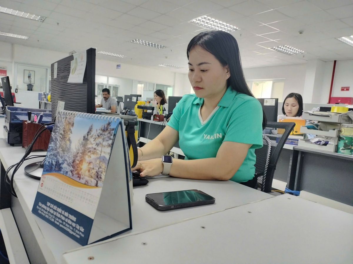 20 năm thực hiện mong ước vào Đảng của nữ công nhân 20 năm thực hiện mong ước vào Đảng của nữ công nhân