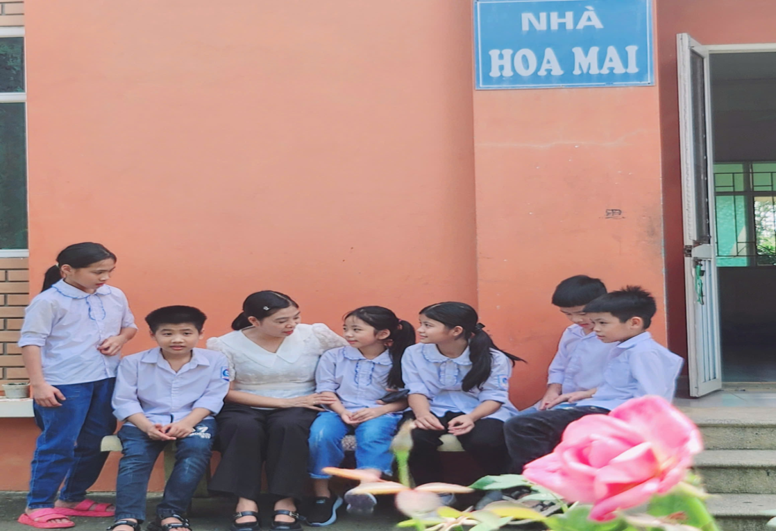 Chị Phùng Thị Thúy Hường: 30 năm sống như những đóa hoa