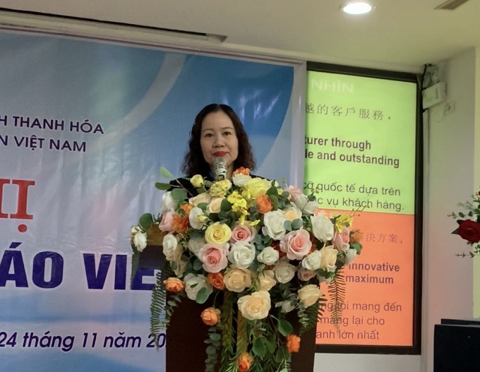 Sinh hoạt báo cáo viên phải hướng tới cung cấp kiến thức và kỹ năng mới cho cán bộ công đoàn Sinh hoạt báo cáo viên phải hướng tới cung cấp kiến thức và kỹ năng mới cho cán bộ công đoàn