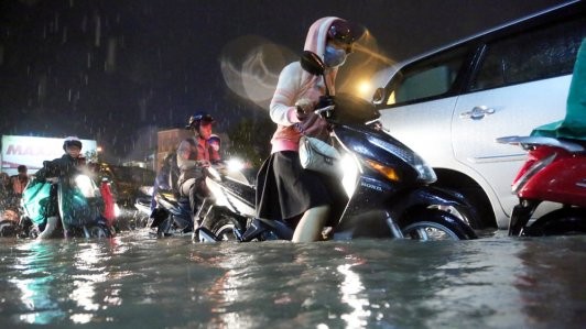 Có nên mua xe bị ngập nước không? Xe máy bị thuỷ kích sẽ hư hỏng rất nặng