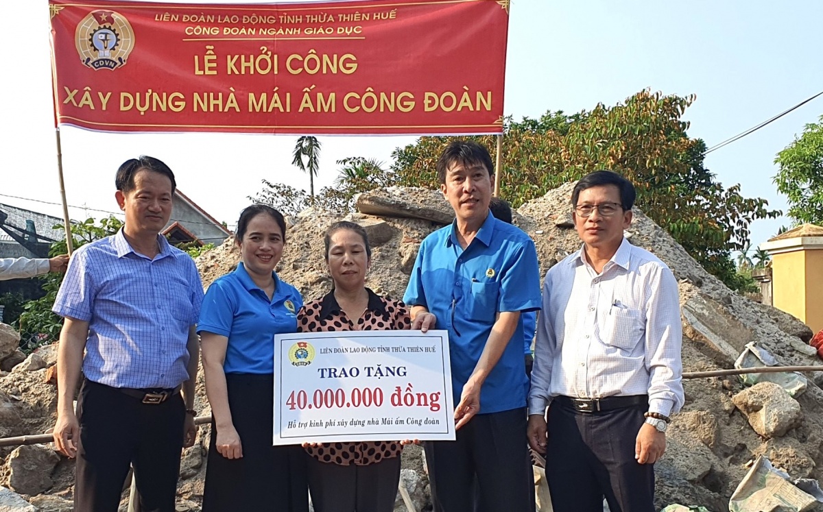 Ấm áp từ những “Mái ấm Công đoàn” ở Thừa Thiên Huế Ấm áp từ những “Mái ấm Công đoàn” ở Thừa Thiên Huế