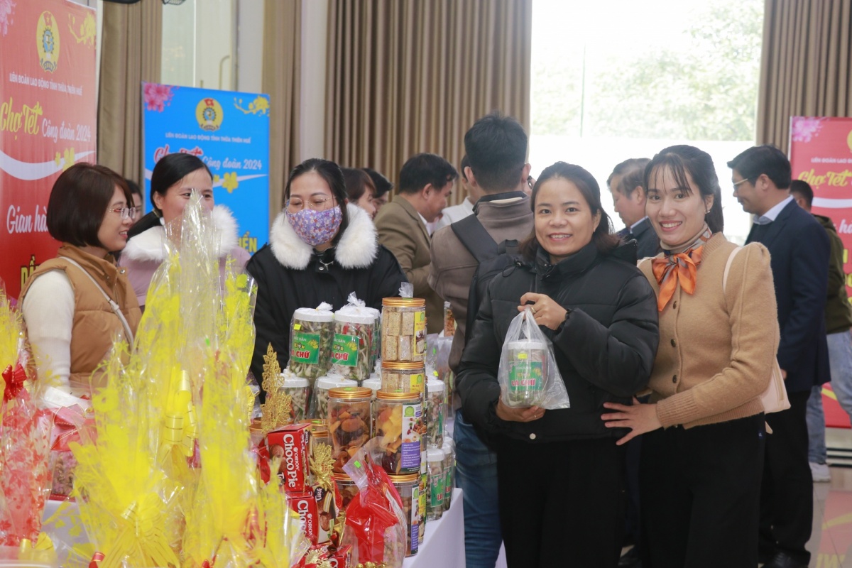 Đưa nét văn hoá cổ truyền vào chương trình “Tết sum vầy” ở Huế