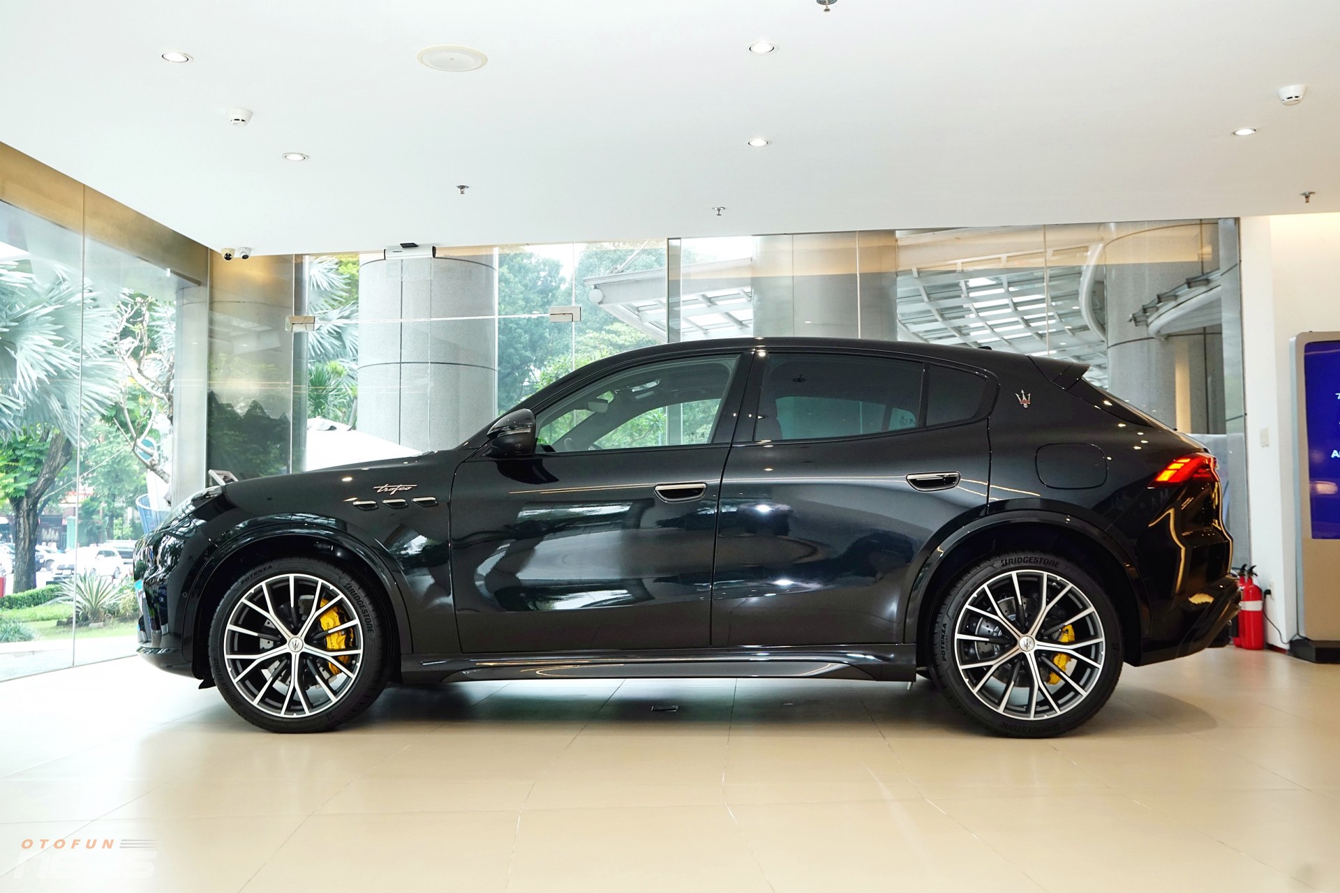 maserati Ngắm Maserati Grecale Trofeo giá gần 7,7 tỷ đồng tại Việt Nam