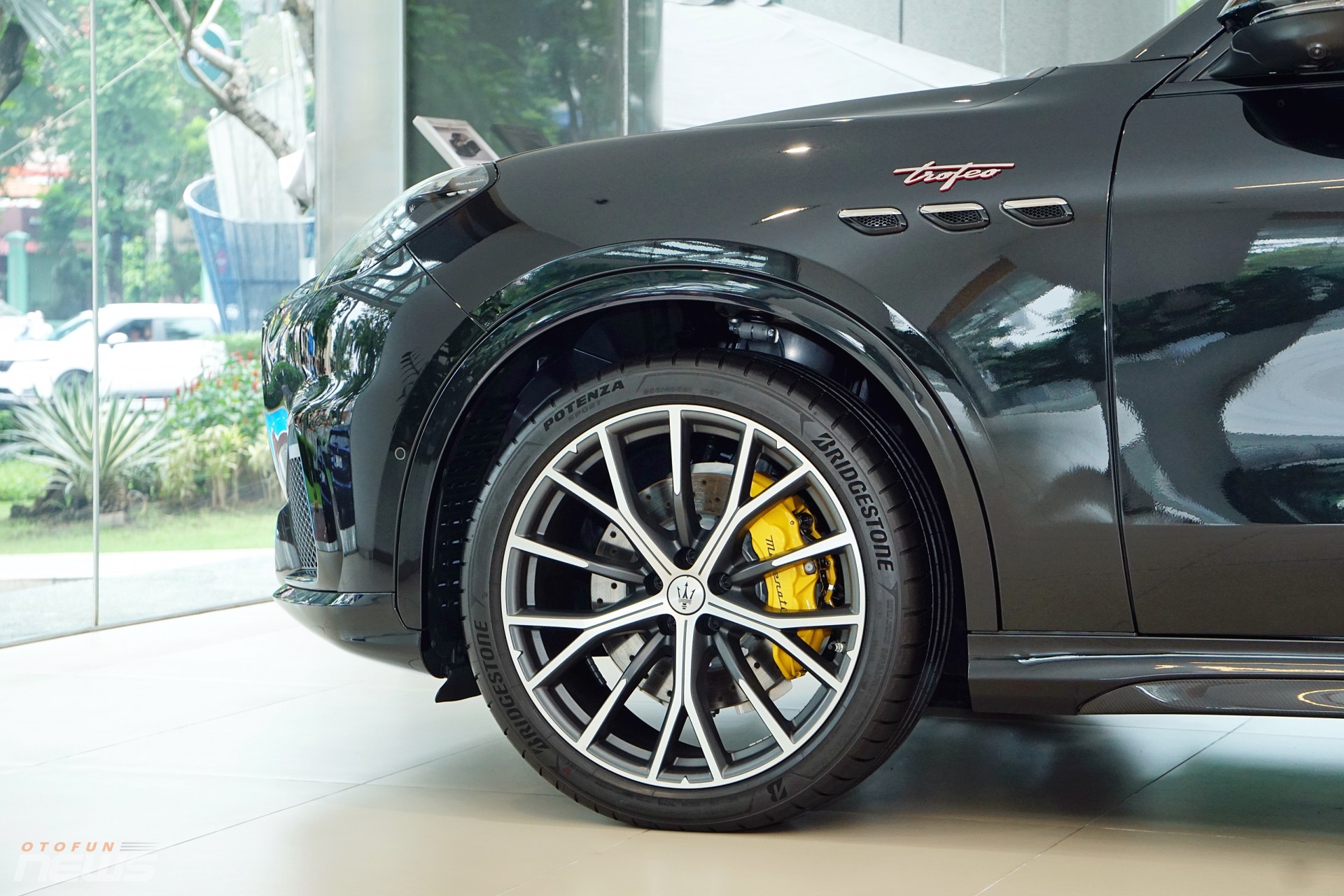 maserati Ngắm Maserati Grecale Trofeo giá gần 7,7 tỷ đồng tại Việt Nam