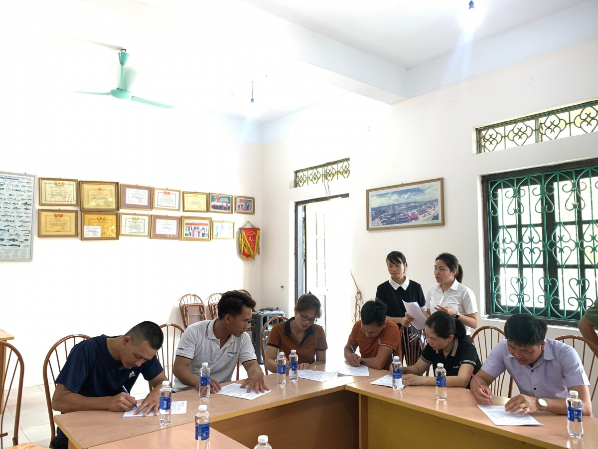 Tăng cường vai trò công đoàn cấp trên đối với công đoàn cơ sở doanh nghiệp ngoài nhà nước Tăng cường vai trò công đoàn cấp trên đối với công đoàn cơ sở doanh nghiệp ngoài nhà nước