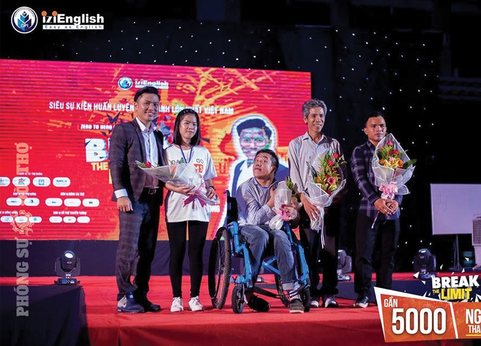 Ngôi sao “khuyết” bên góc nhỏ kinh thành...