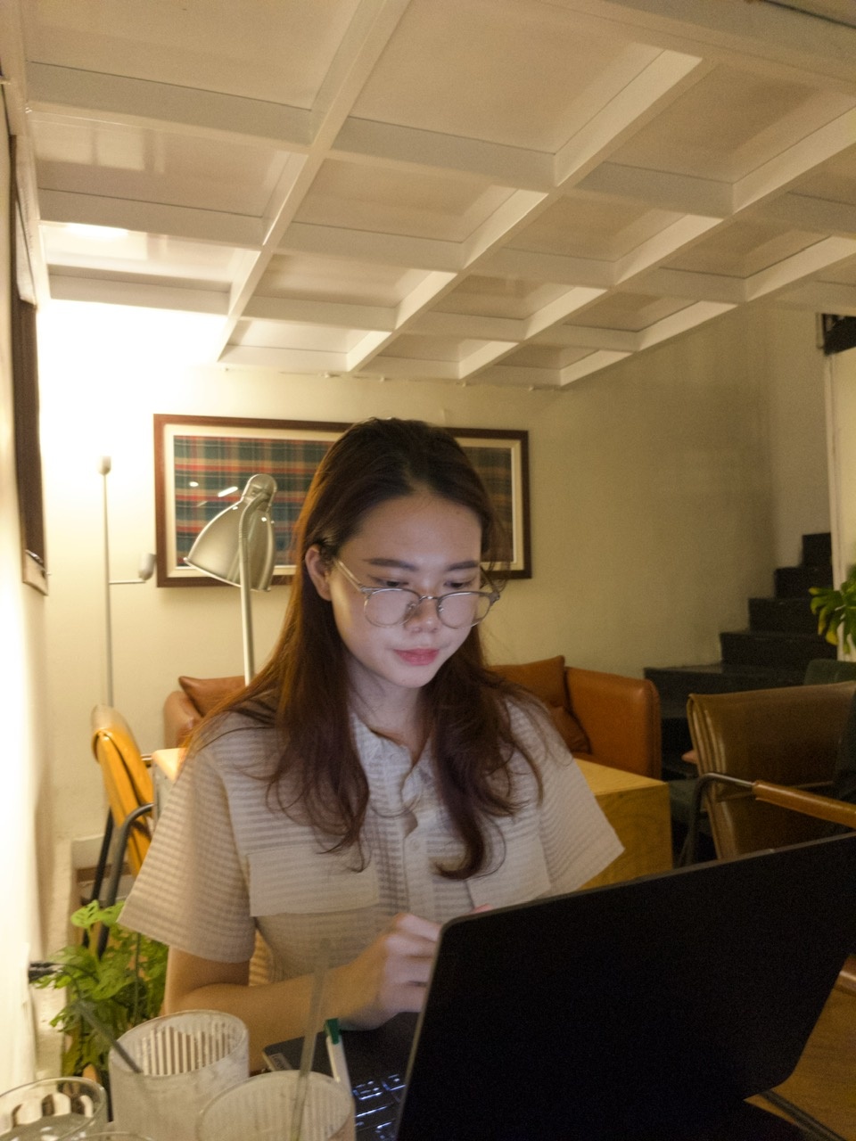 Lao động trẻ và xu hướng “ngồi nhà” làm việc từ xa cho công ty nước ngoài