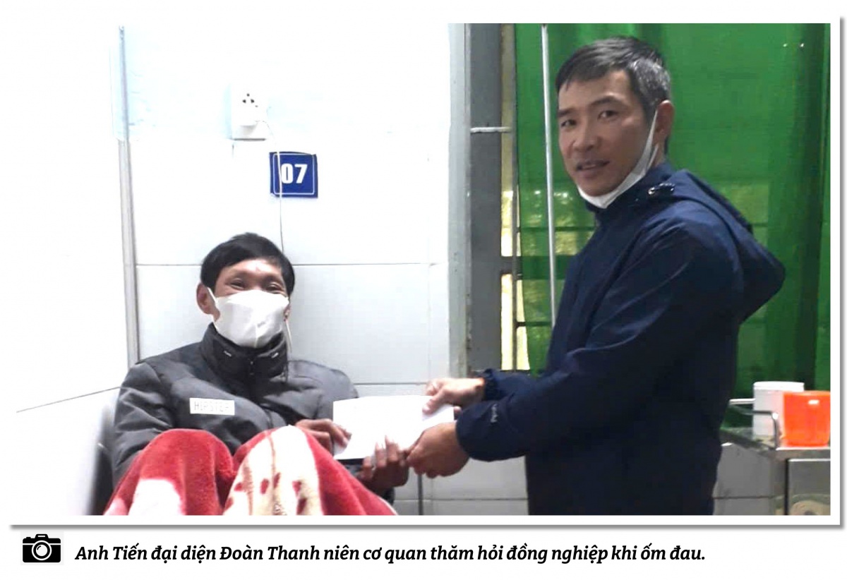 Bỏ phố lên non làm thợ điện Bỏ phố lên non làm thợ điện