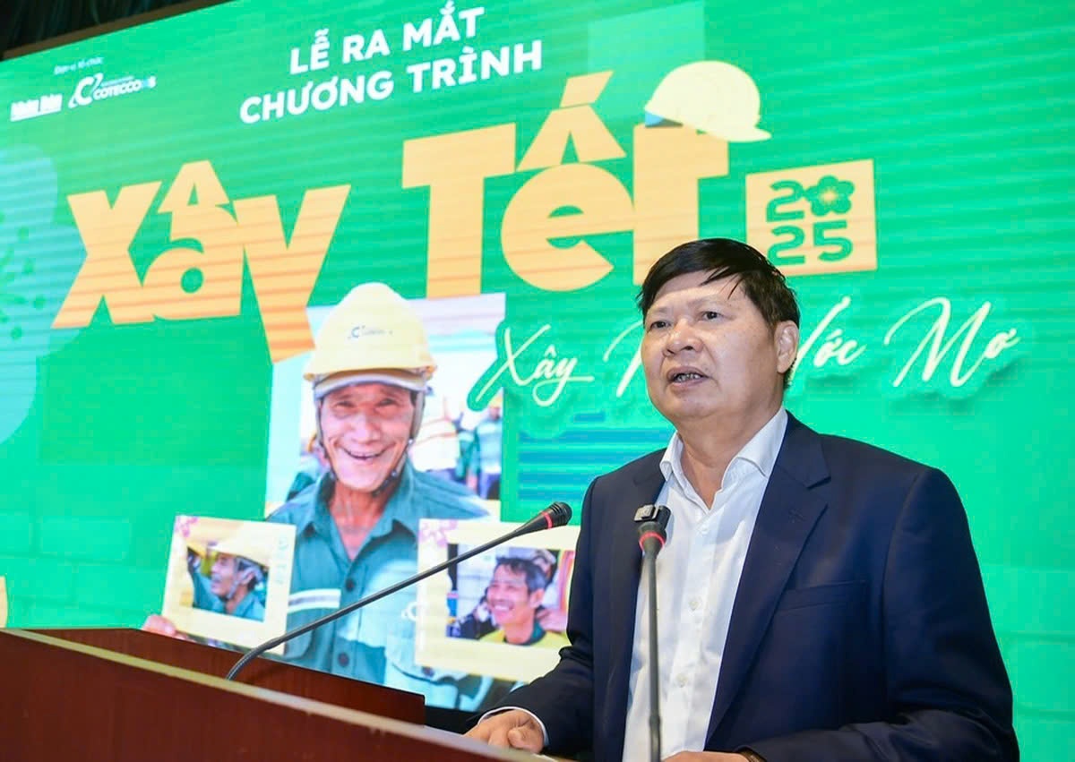 “Xây Tết 2025”: Sẽ trao hơn 18.500 phần quà cho công nhân “Xây Tết 2025”: Sẽ trao hơn 18.500 phần quà cho công nhân