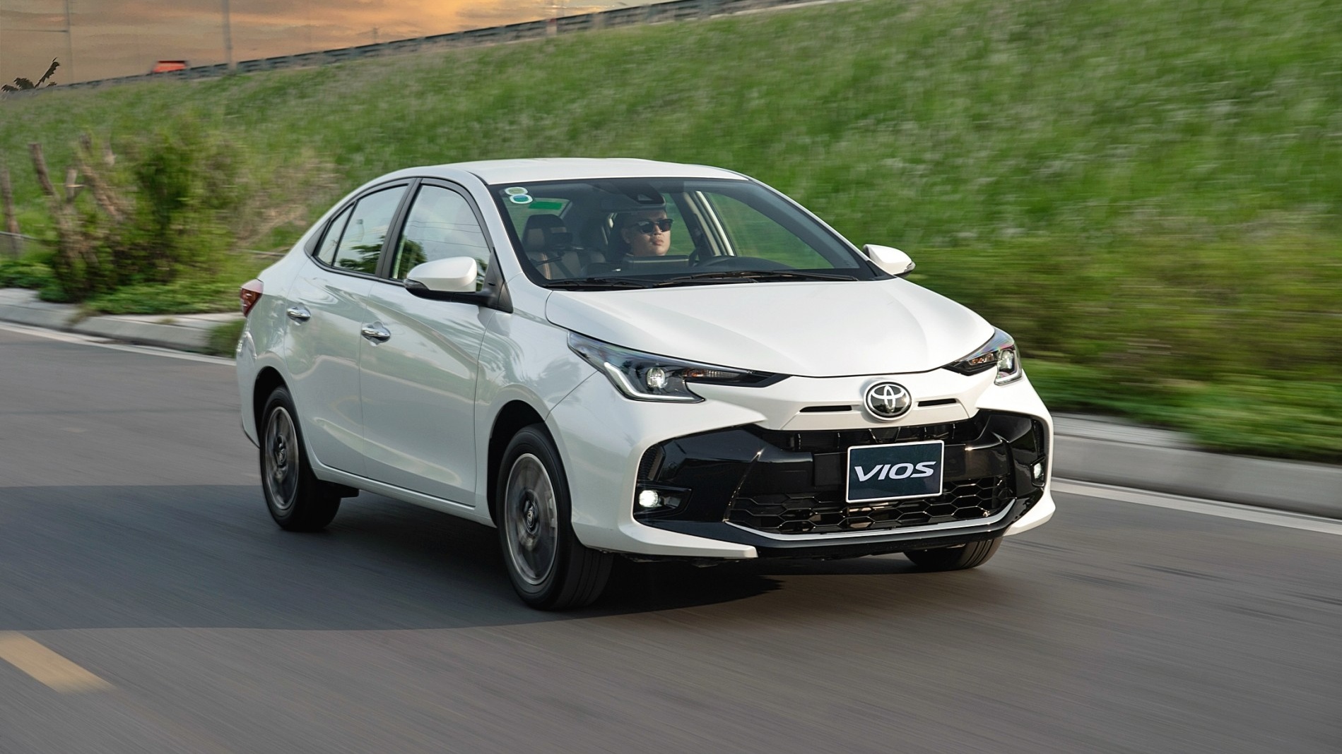 Honda City bán chạy nhất phân khúc tháng 11/2024, Toyota Vios vẫn đứng số 1 nếu tính từ đầu năm