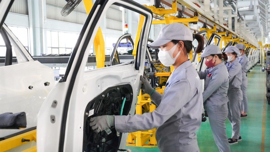 Dự báo xu hướng biến đổi của giai cấp công nhân Việt Nam đến năm 2030, tầm nhìn năm 2045