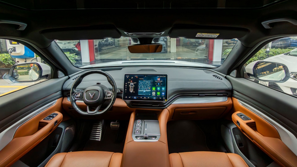 Nhiều doanh nghiệp “phủ xanh” dàn xe phục vụ lãnh đạo bằng VinFast VF 9 Nhiều doanh nghiệp “phủ xanh” dàn xe phục vụ lãnh đạo bằng VinFast VF 9