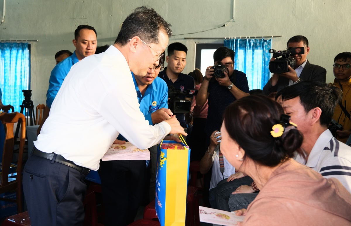 Các cấp Công đoàn Đà Nẵng nỗ lực chăm lo tết cho đoàn viên, người lao động Các cấp Công đoàn Đà Nẵng nỗ lực chăm lo tết cho đoàn viên, người lao động