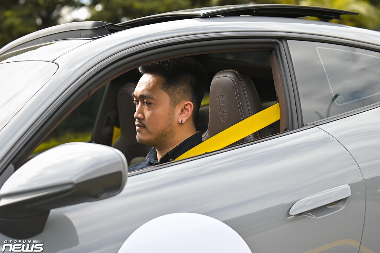 Lần đầu mua ô tô chọn Porsche 911, chủ xe 27 tuổi chia sẻ: Xế hộp 12 tỷ thay lời giới thiệu tôi là ai