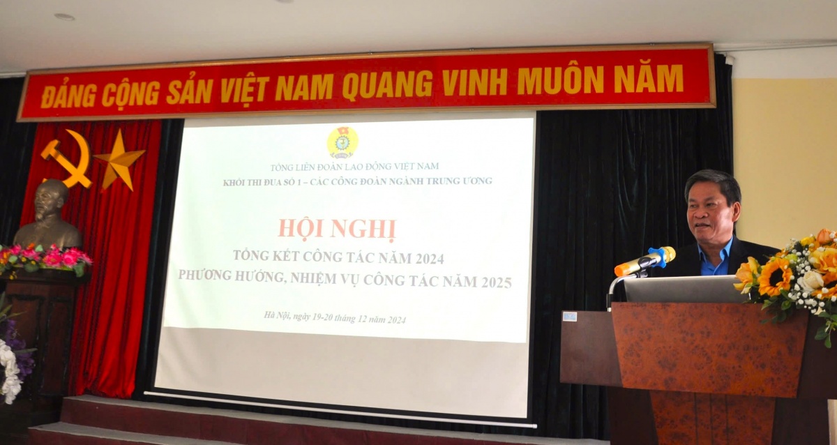 Khối thi đua số 1: Vượt khó, kết nạp mới 10.156 đoàn viên trong năm 2024 Khối thi đua số 1: Vượt khó, kết nạp mới 10.156 đoàn viên trong năm 2024
