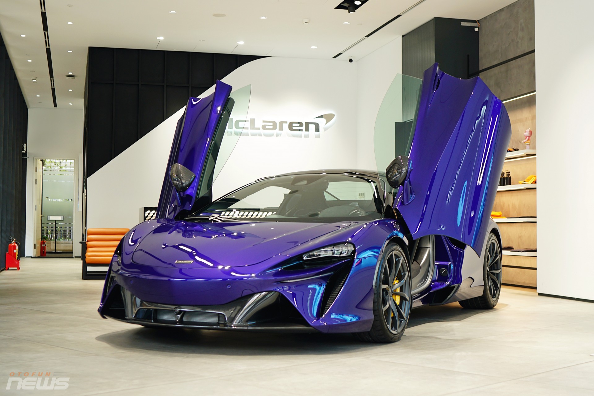 Siêu xe mui trần McLaren Artura Spider có giá từ 17 tỷ đồng Siêu xe mui trần McLaren Artura Spider có giá từ 17 tỷ đồng