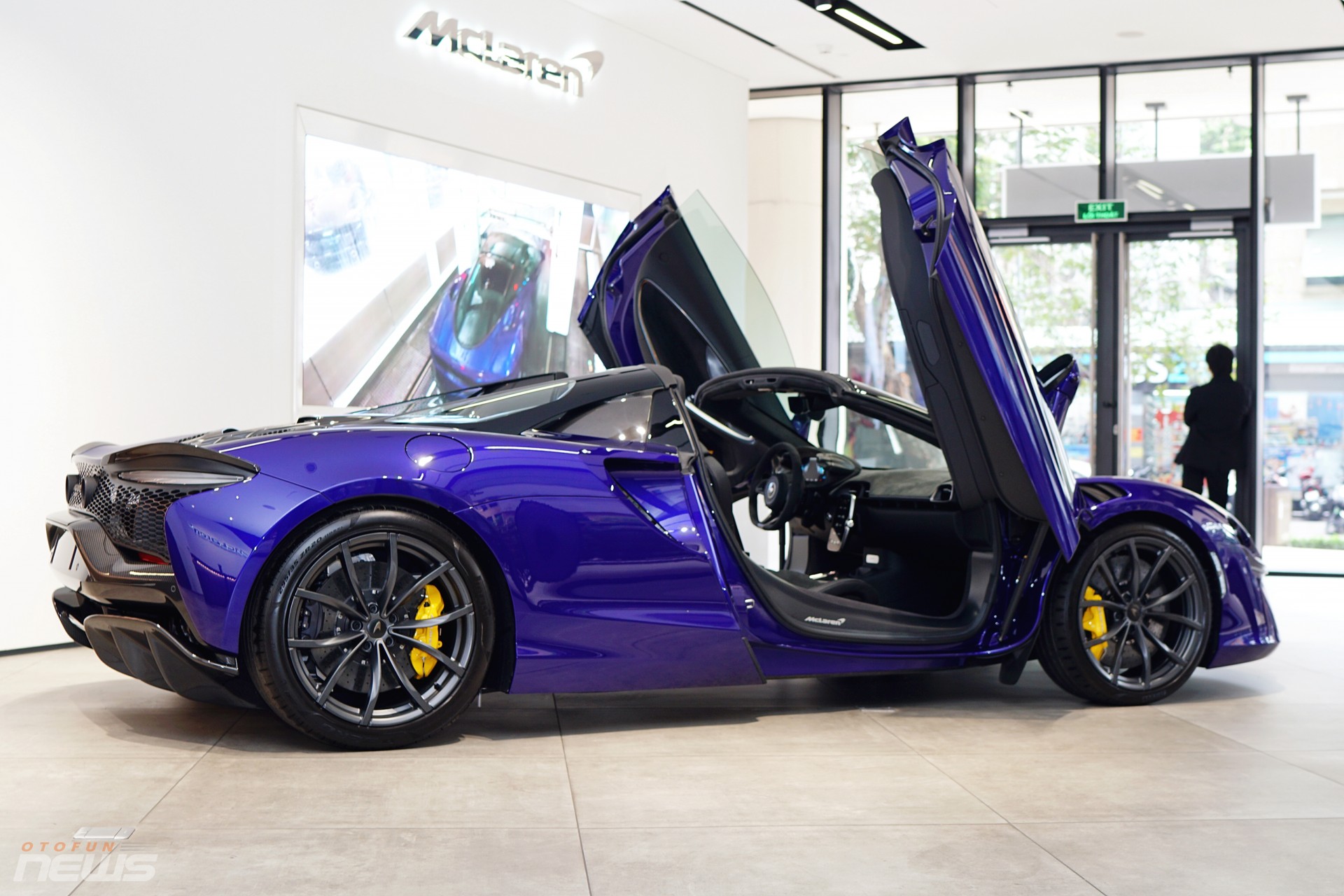 Siêu xe mui trần McLaren Artura Spider có giá từ 17 tỷ đồng Siêu xe mui trần McLaren Artura Spider có giá từ 17 tỷ đồng