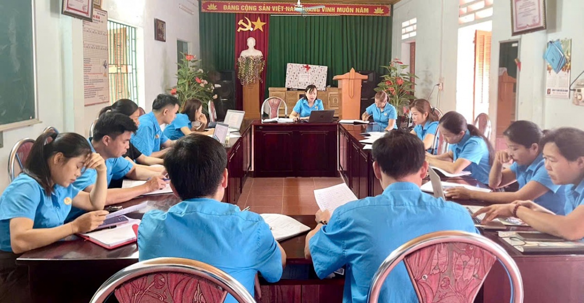 Quyết tâm bám nghề nhờ sự động viên của công đoàn Quyết tâm bám nghề nhờ sự động viên của công đoàn