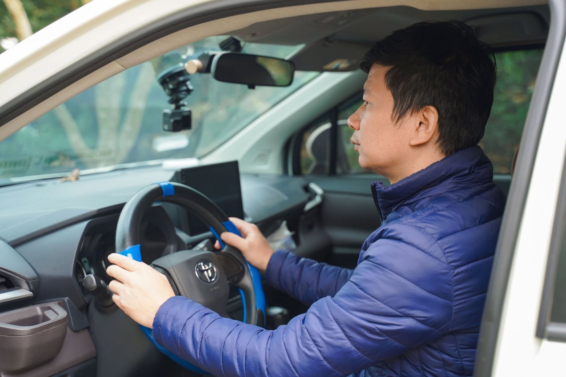 Hai chủ xe Toyota chia sẻ lý do vì sao lựa chọn Veloz Cross và Avanza Premio