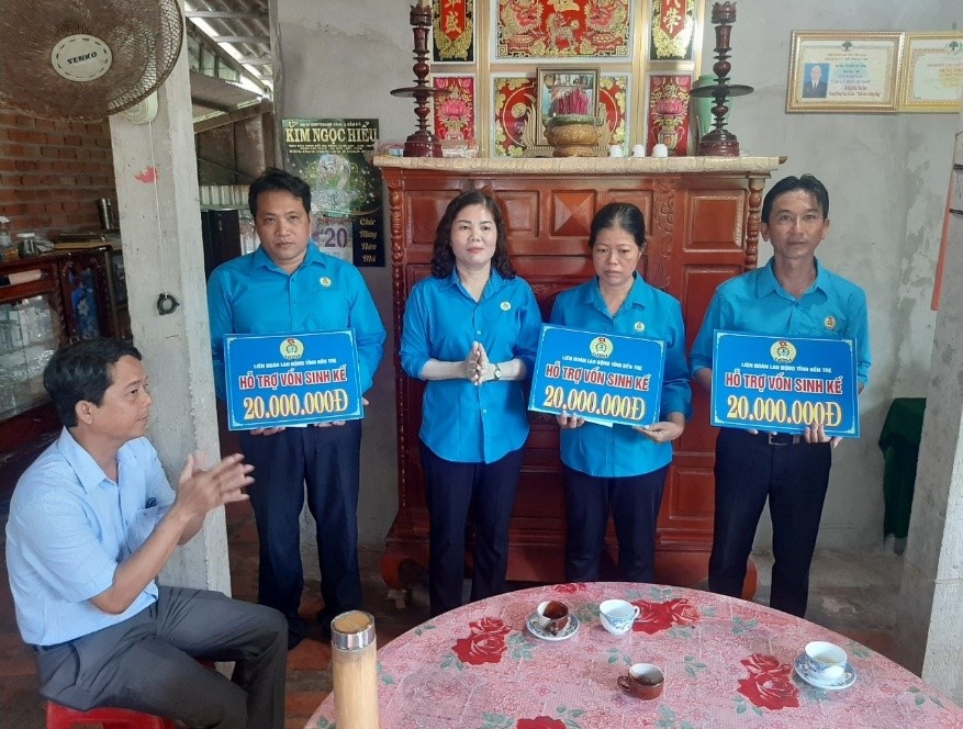 Chị Huỳnh Thanh Thủy – nhân viên tạp vụ tận tâm và nghị lực vượt khó