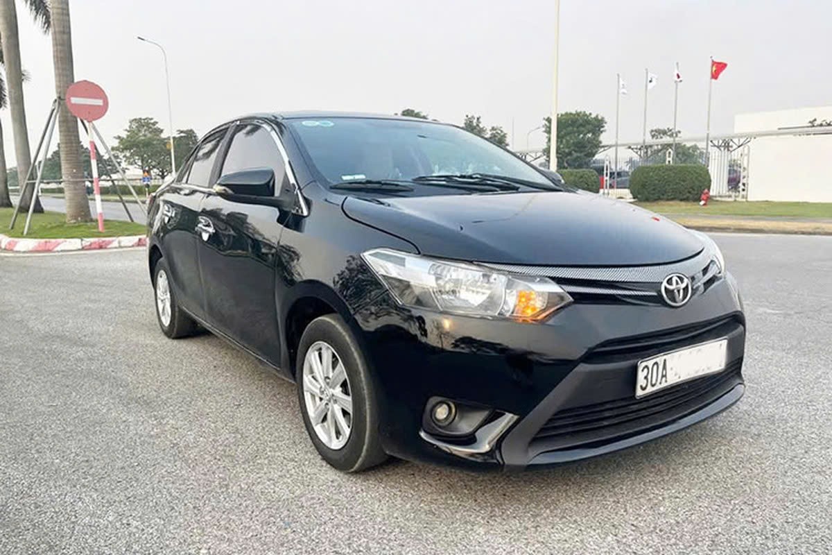 Toyota Vios số sàn chạy 10 năm vẫn bán 190 triệu ở Hà Nội Toyota Vios số sàn chạy 10 năm vẫn bán 190 triệu ở Hà Nội