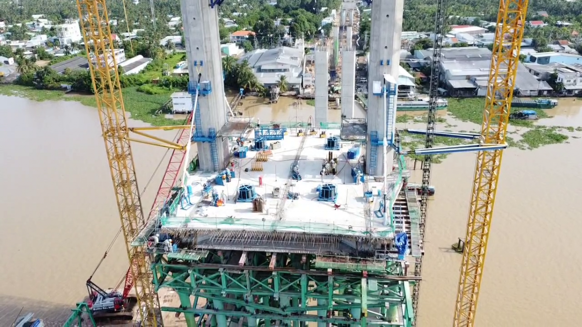 Bí mật đằng sau tiến độ 'thần tốc' các dự án miền Tây Bí mật đằng sau tiến độ 'thần tốc' các dự án miền Tây