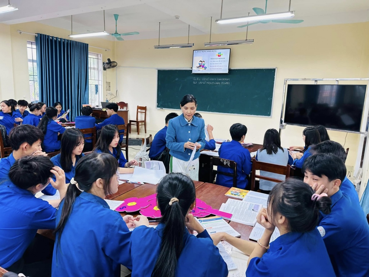 Thành phố Huế trực thuộc Trung ương: Triển vọng việc làm, nâng cao thu nhập và phúc lợi xã hội