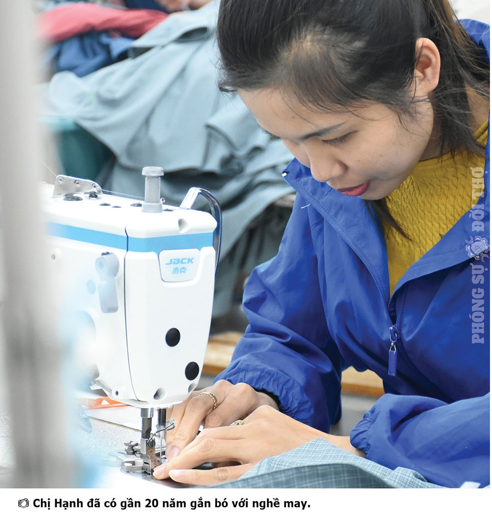 “Khom lưng” nắn nót từng đường ly