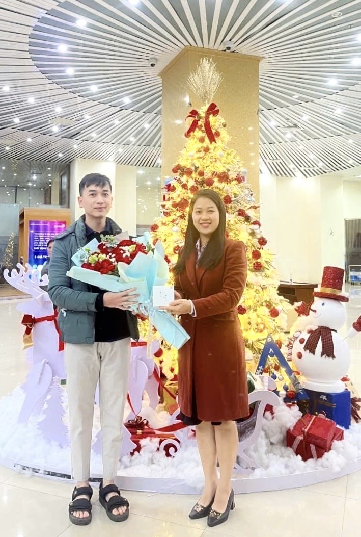 Lộ diện những chủ nhân may mắn của chương trình “Thả xúc xắc – Bắt triệu quà” - VietinBank iPay Mobile