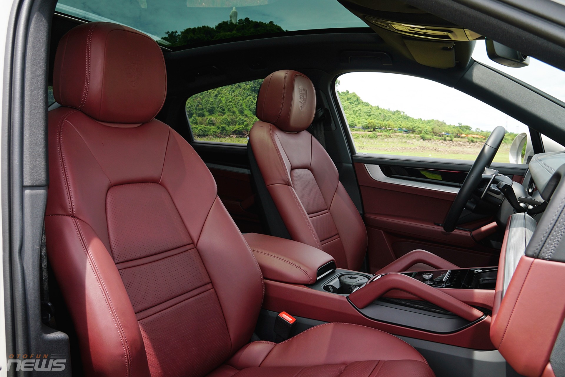 Đánh giá nhanh Porsche Cayenne Coupe 2024 Đánh giá nhanh Porsche Cayenne Coupe 2024