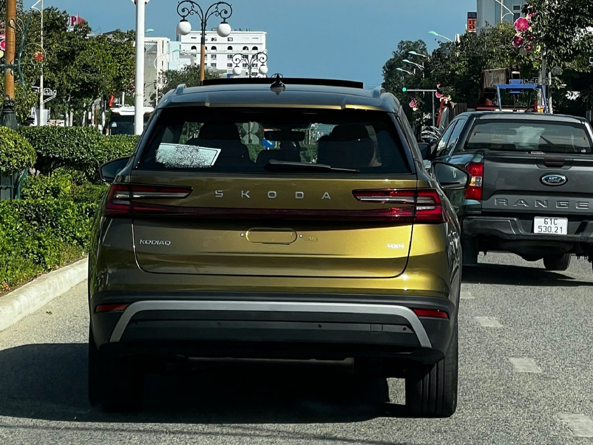 Bắt gặp Skoda Kodiaq 2025 lăn bánh tại Việt Nam Bắt gặp Skoda Kodiaq 2025 lăn bánh tại Việt Nam