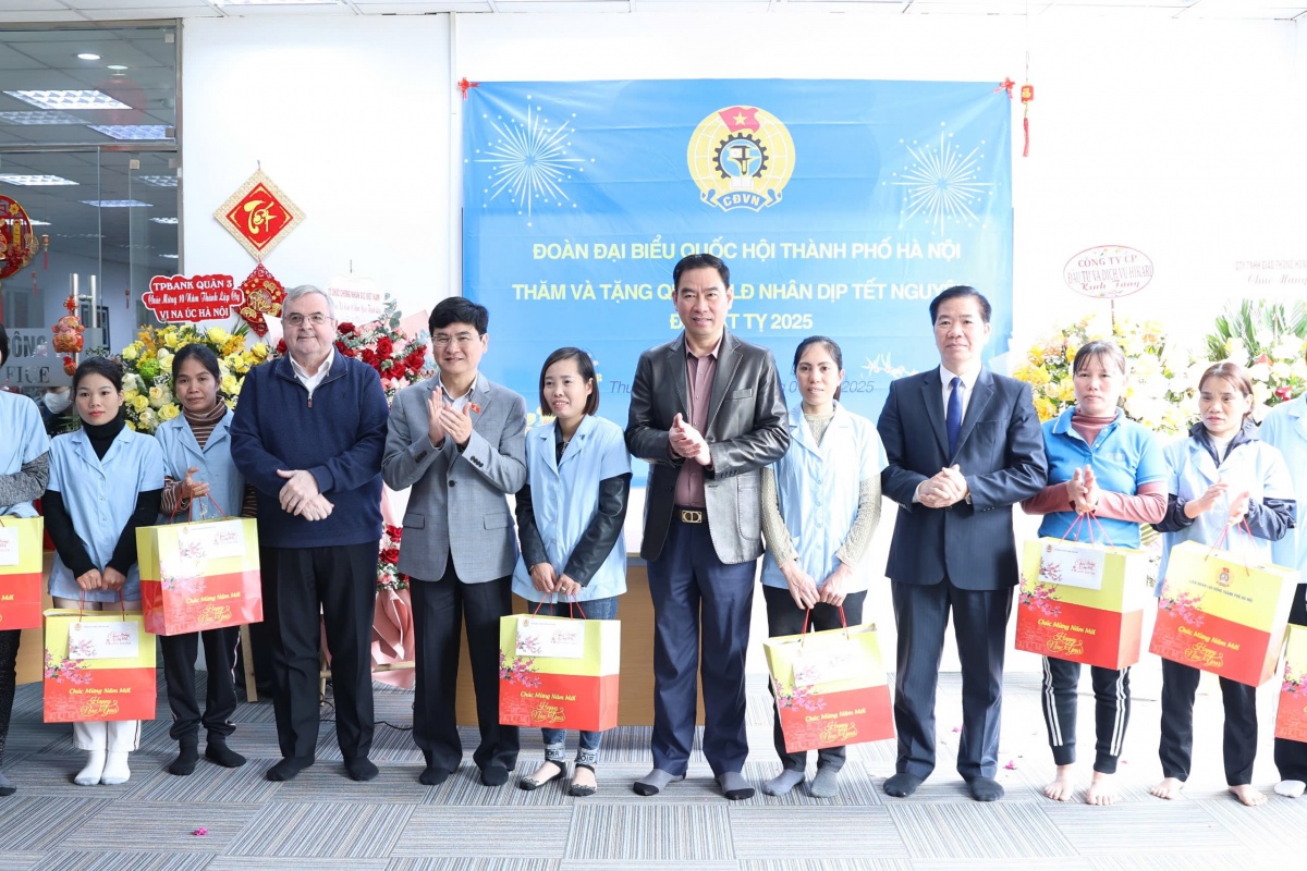 Công đoàn Hà Nội thắp sáng mùa xuân đoàn viên