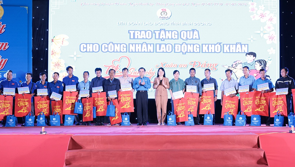 Bình Dương: Khoảng 315 tỷ đồng chăm lo Tết Nguyên đán cho đoàn viên, NLĐ Bình Dương: Khoảng 315 tỷ đồng chăm lo Tết Nguyên đán cho đoàn viên, NLĐ